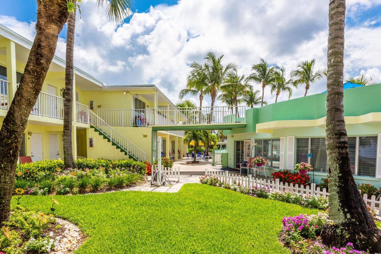 Lighthouse Inn North North Naples Extérieur photo